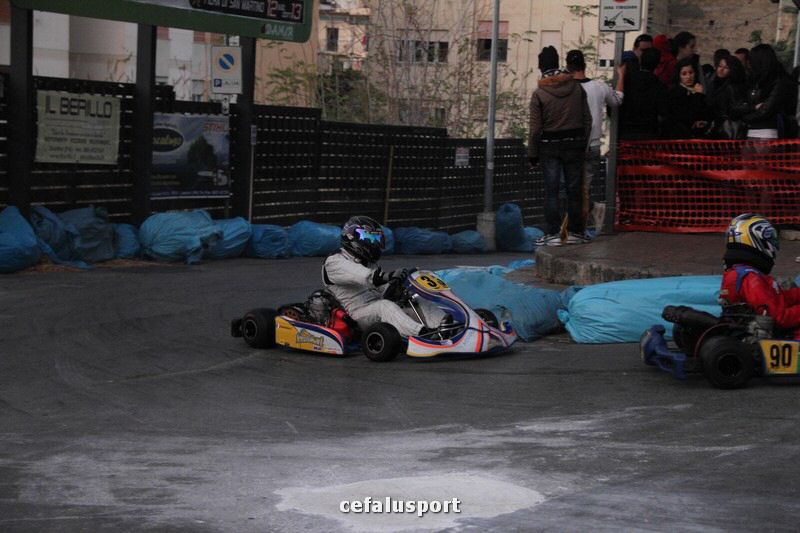 111120 sport2 431_tn.jpg